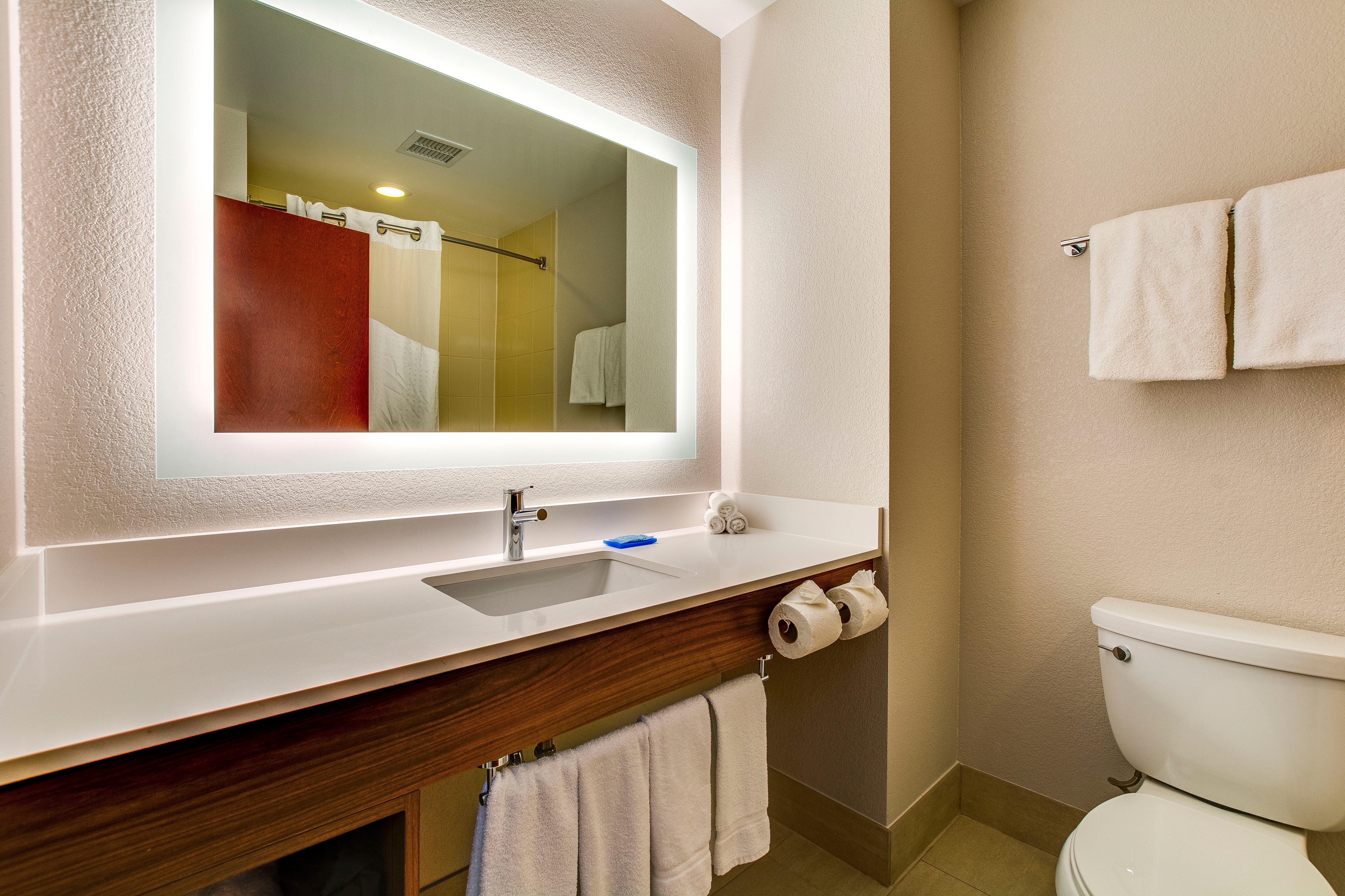 Holiday Inn Express Венсен Экстерьер фото