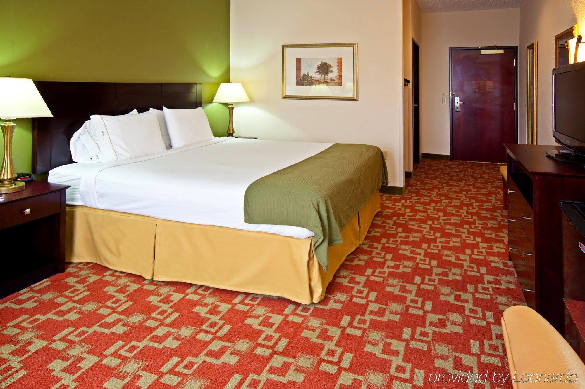 Holiday Inn Express Венсен Номер фото